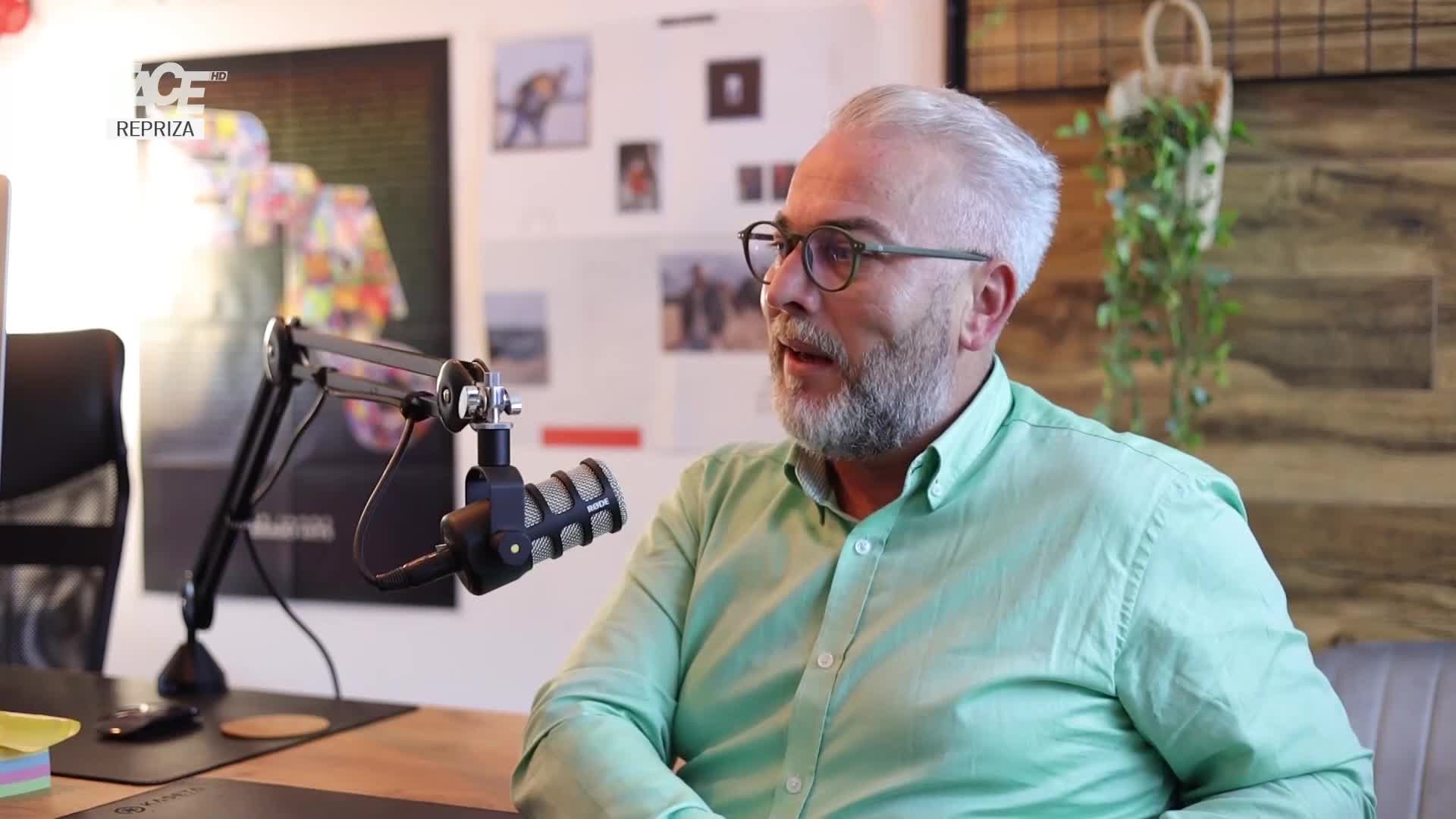 FaceTV