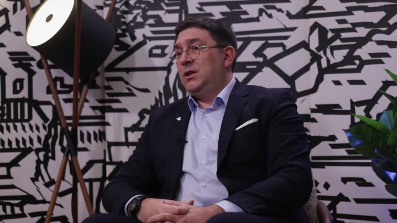 TV1