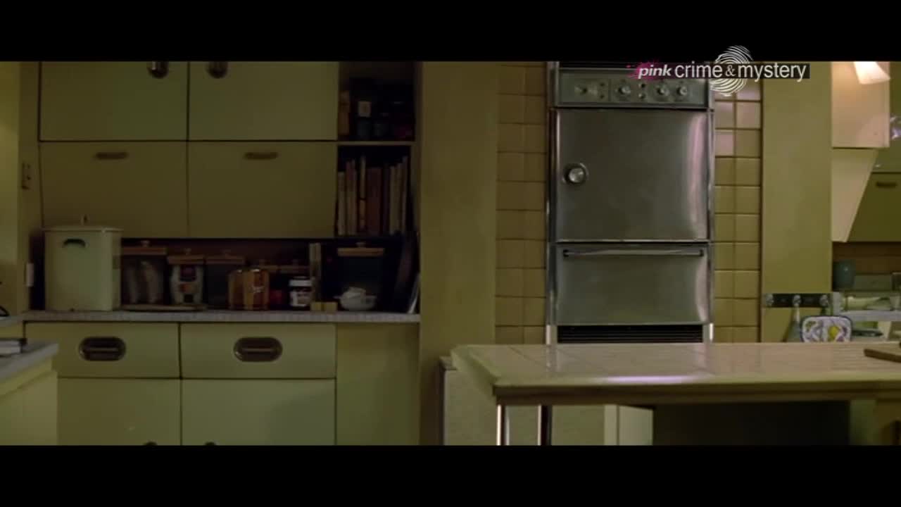 PinkCrimeMystery
